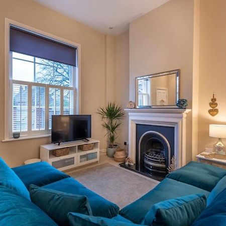 Choristers Mews: Luxury Cottage A Stones Throw From The Cathedral! Λίνκολν Εξωτερικό φωτογραφία