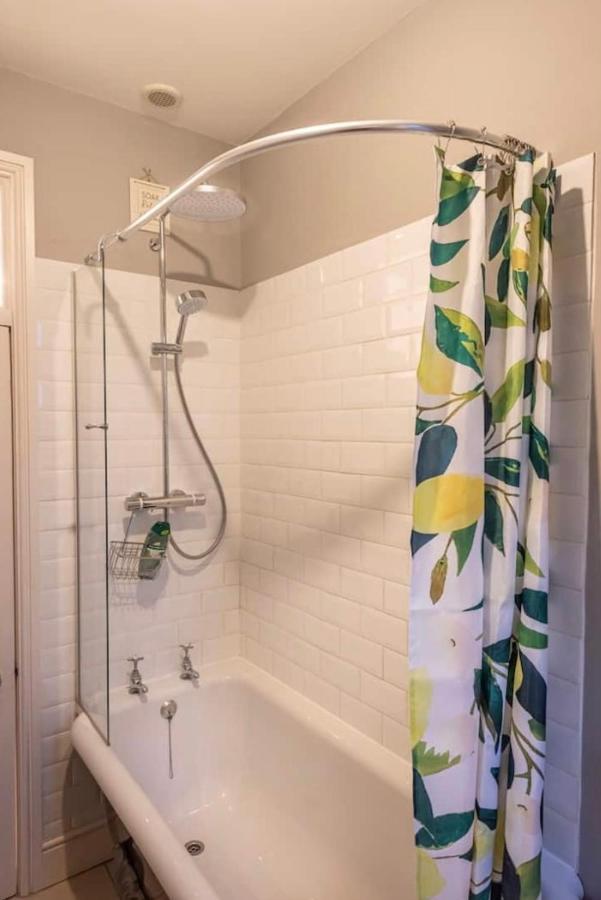Choristers Mews: Luxury Cottage A Stones Throw From The Cathedral! Λίνκολν Εξωτερικό φωτογραφία