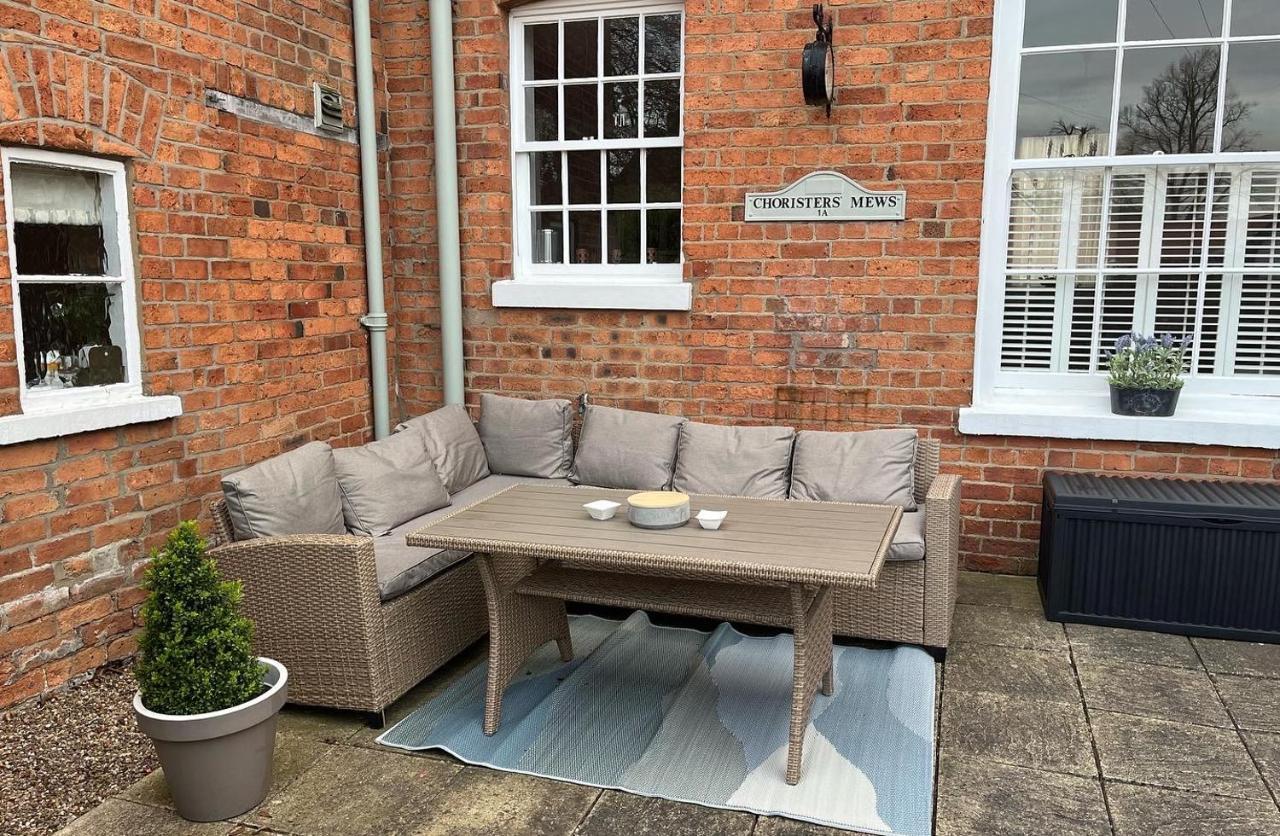 Choristers Mews: Luxury Cottage A Stones Throw From The Cathedral! Λίνκολν Εξωτερικό φωτογραφία