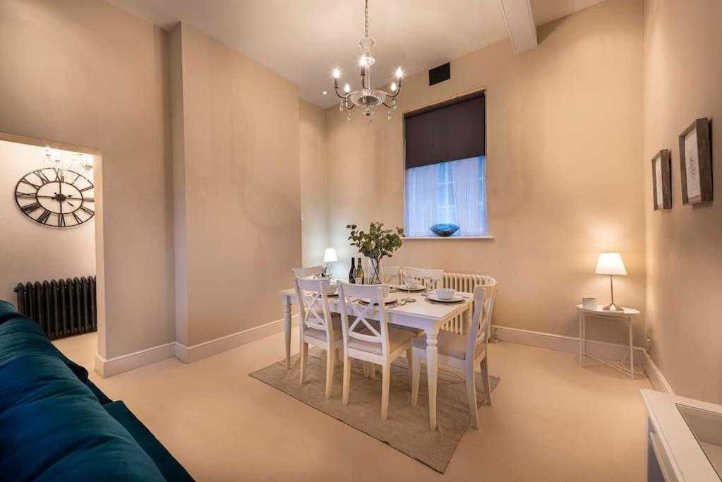 Choristers Mews: Luxury Cottage A Stones Throw From The Cathedral! Λίνκολν Εξωτερικό φωτογραφία