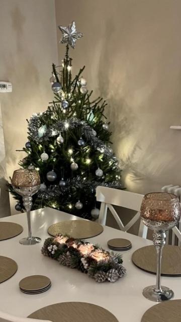 Choristers Mews: Luxury Cottage A Stones Throw From The Cathedral! Λίνκολν Εξωτερικό φωτογραφία